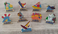 Lot de 9 Pin's Volvic Série Sport