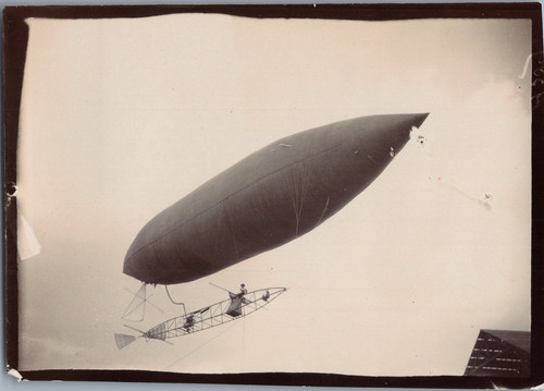 Ballon dirigeable son - et,