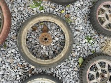 VOITURE A PEDALES ?? / Pedal car ?? - ROUE / Wheel
