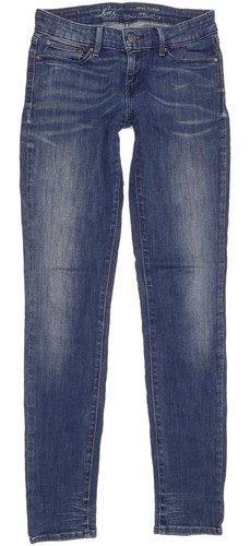 Levi demi curve - curve, bleu
