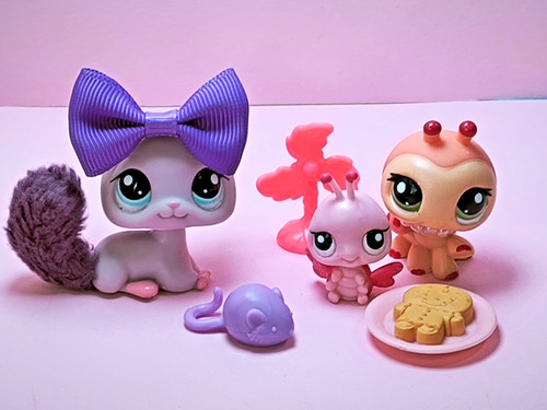 Authentic littlest pet shop - authentic,