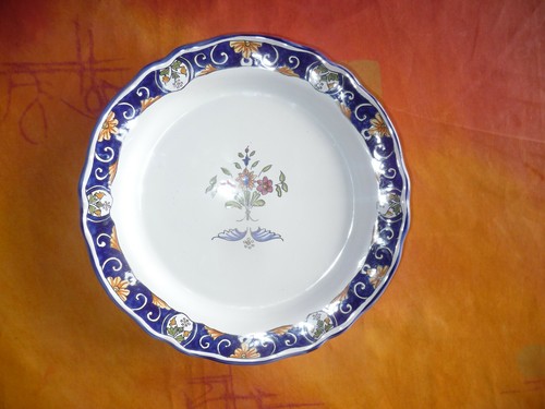 Jolie assiette faiencerie - assiette, d
