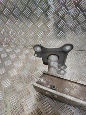 Renfort pare choc avant