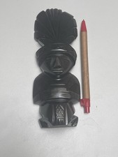 Sculpture statue Pierre noire