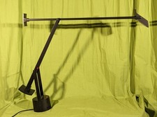 lampe ARTEMIDE TIZIO design