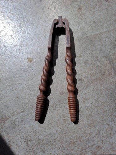 Old tool outil - tool,, ancien