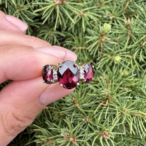 Oval cut natural ruby - oval,