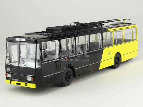Skoda 14tr trolleybus - 14tr,
