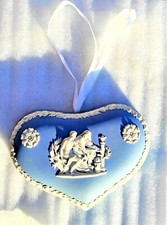 cœur à suspendre en Wedgwood Blue