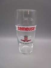 Verre a bière publicitaire