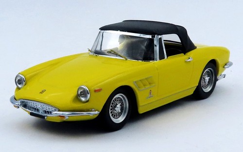 Ferrari 330 gts spyder - ferrari, jaune