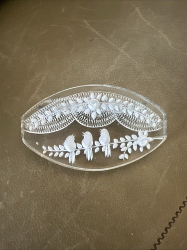 Broche ancienne lucite - broche,