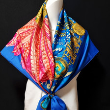 RARE ÉCHARPE VINTAGE HERMES