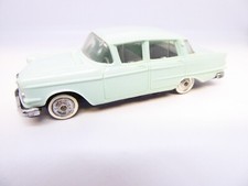 NOREV - 1/43 - PLASTIQUE / PLASTIC - OPEL KAPITAN - TBE - N°64 - VERT D'EAU -