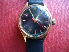 Montre mécanique ancienne