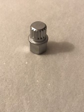 Adaptateur écrou antivol