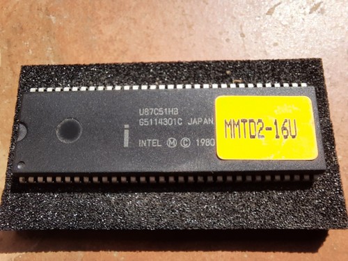 Intel u87c51hb bit control - 8,