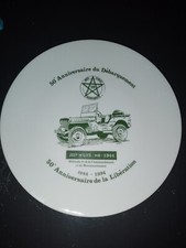 Assiette numérotée commémorative Jeep Willys WW2 1944 1994 Saint Amand Exc. état