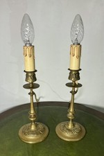 Paire de bougeoirs en bronze