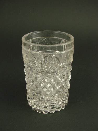 Biedermeier gobelet taillé - biedermeier,