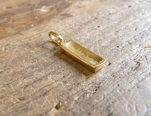 Pendentif lingot massif - , or