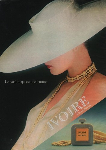 Publicité papier parfum - publicité,