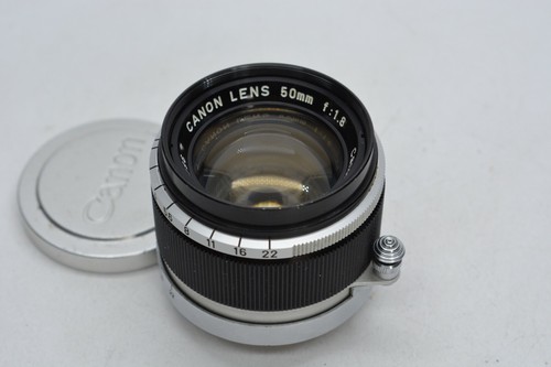 Near mint canon 50mm f - near,