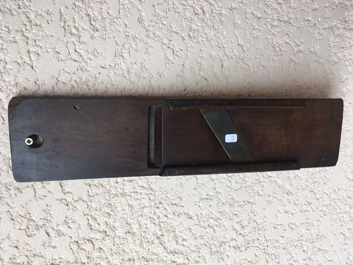 Old tool outil - old,