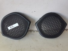 Cache enceinte porte arrière