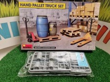 35606 - Set tire-palette et