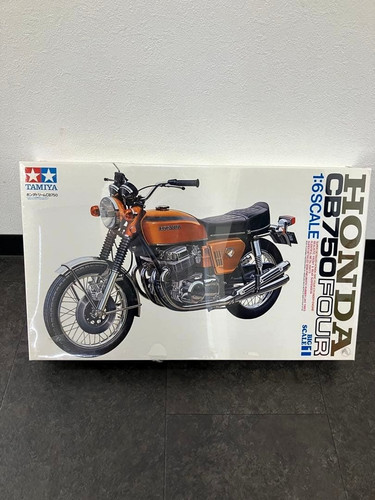 Honda tamiya cb750 - 1/6,