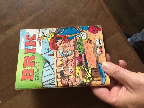 Petit format brik mon - petit, 27