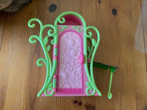 Dressing pour poupee - dressing,