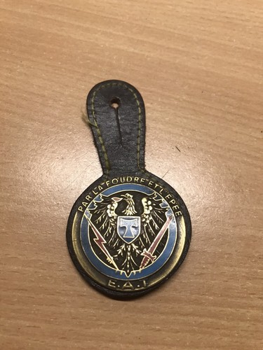 Lot deux insignes - lot, de