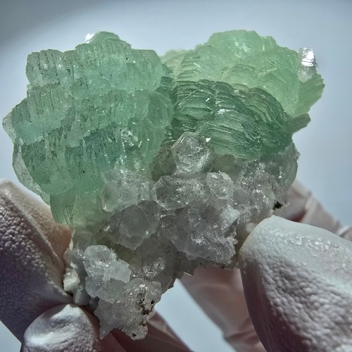Sphère préhnite cube de - sphère,