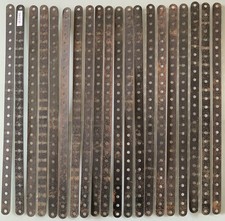 20 BANDES DE 25 TROUS NOIRES