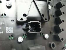 Facade autoradio FORD FIESTA 6 PHASE 2 1895834