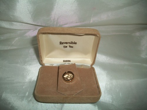 Swank reversible tie tac dog - swank,