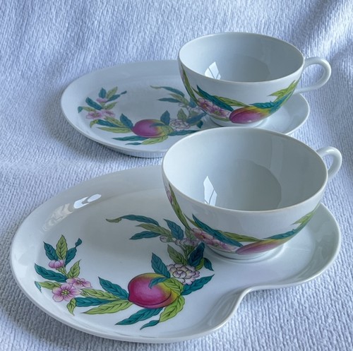 Tasses dejeuner egoistes - a,