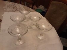 5 COUPES A CHAMPAGNE CRISTAL
