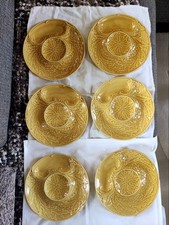 GIEN, LOT DE 6 ASSIETTES À ARTICHAUT,  FAÏENCE COULEUR MOUTARDE CLAIR