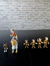 Lot vintage figurines Lucky