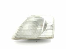 Volkswagen PASSAT B5 1999 Clignotant Avant Gauche 3B0953049C AMD65597