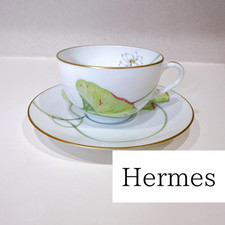 Ensemble tasse et soucoupe