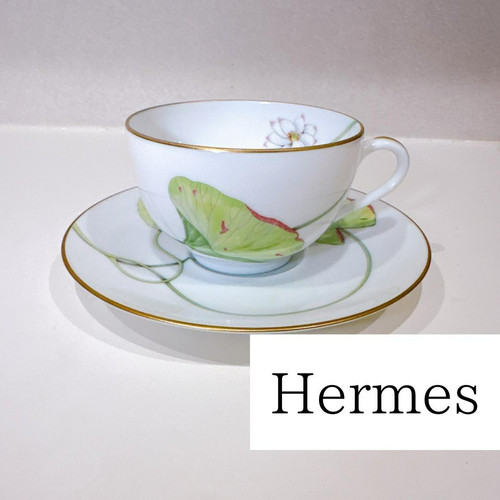 Ensemble tasse soucoupe - ensemble, et