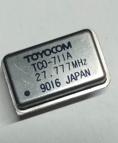 Oscillateur quartz 777 - à, 27.777