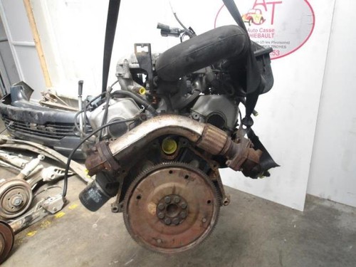 Moteur chrysler baron - le, ii