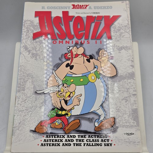 Asterix omnibus paperback - omnibus, 11