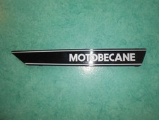 Logo droit à clipser