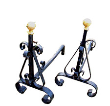 ANCIENS CHENETS DE CHEMINÉE SUPPORTS BÛCHES-FER FORGÉ VOLUTES-TÊTES LAITON-45 CM